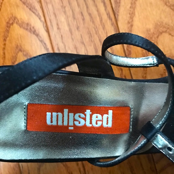 Unlisted Kitten Heels <3 - Picture 2 of 5